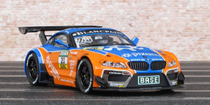 Carrera 20027512 BMW Z4 GT3 - #20 PIXUM Team Schubert. ADAC GT Masters 2014. Jens Klingmann / Max Sandritter - 03