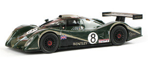 Carrera 25452 Bentley EXP Speed 8 - #8. 3rd place, Le Mans 24hrs 2001. Andy Wallace / Butch Leitzinger / Eric van de Poele