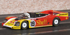 Slot.it CA03G Porsche 962 C - #19 Shell. 6th place, Le Mans 24 Hours 1988. Mario Andretti / Michael Andretti / John Andretti - 01